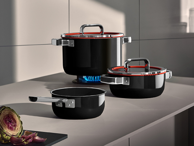 fusiontec-function-pro-4dilna-sada-nadobi-cerna-www.wmf.cz-8.jpg