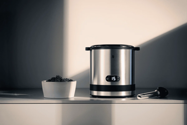 zmrzlinovac-wmf-kitchenminis-www.wmf.cz-17.webp