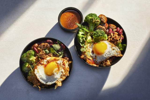 Large-07-9182-9990-Bean-Miso-Bowl-3000.jpeg